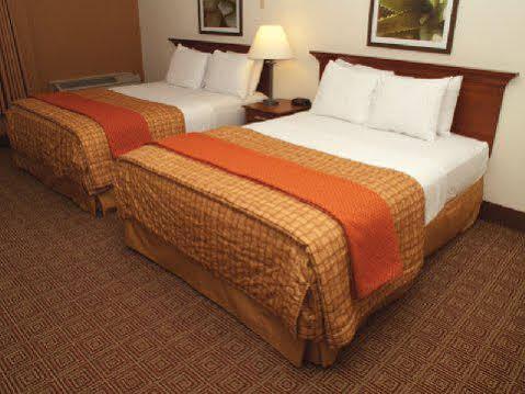 Hotel La Quinta By Wyndham New Haven